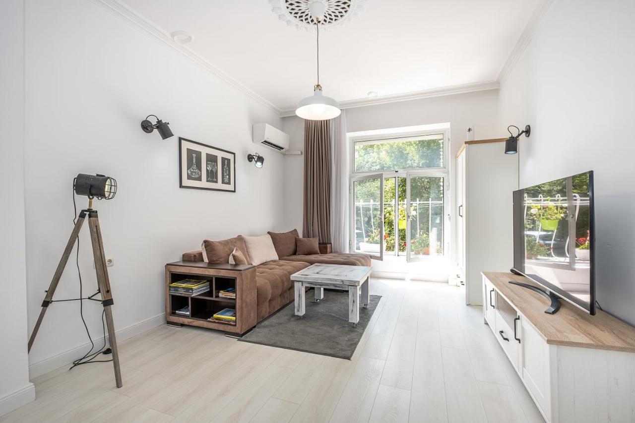 Jazz & Wine - Luxury By The Sea & Parking & Hbo & Netflix Apartment *
