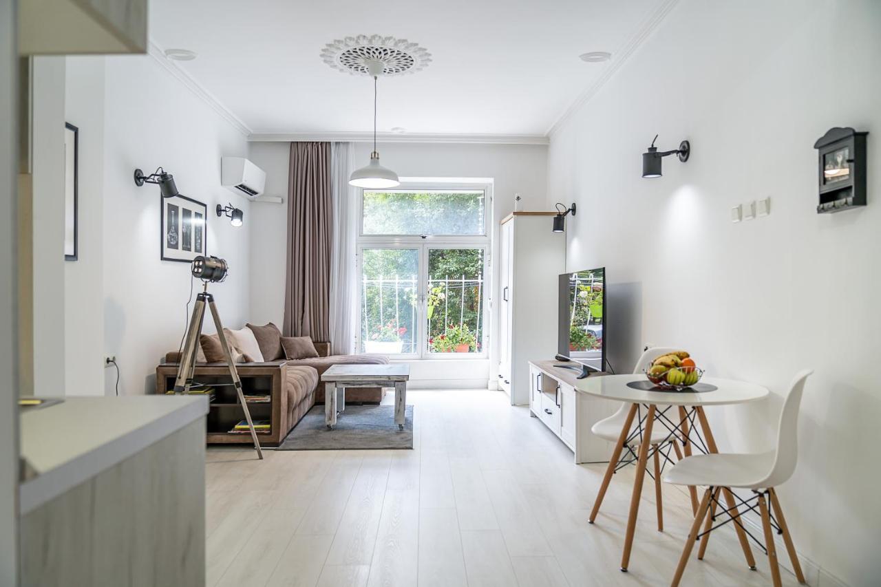 Jazz & Wine - Luxury By The Sea & Parking & Hbo & Netflix Apartment *